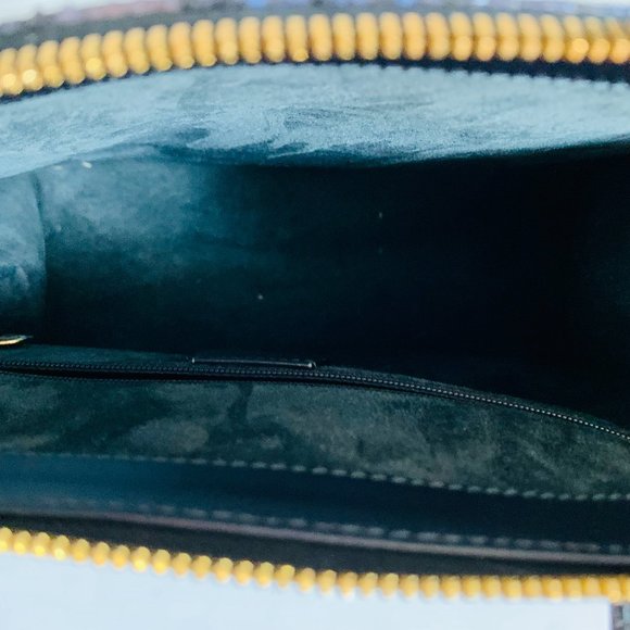 GUCCI VINTAGE EXOTIC PYTHON HANDLE BAG WITH DUST BAG MADE IN ITALY - Picture 10 of 16